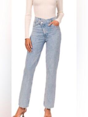 NWT Abercrombie Curve Love 90s Straight Ultra High Rise Jeans 26